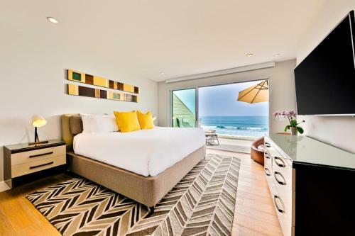 Enc-187 Encinitas Seabluffe Oceanfront Condo
