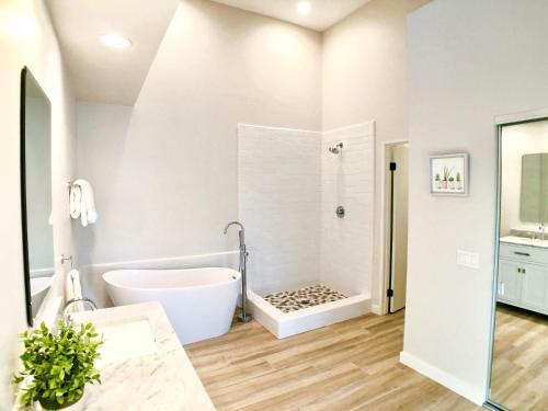 Desert Sanctuary 5 Star Private Pool-spa-bbq More
