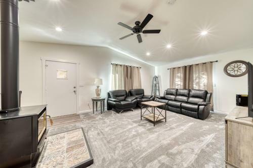 Updated Basecamp - New Kitchen & Private Backyard Home