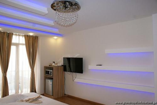 Grand Royal Hotel