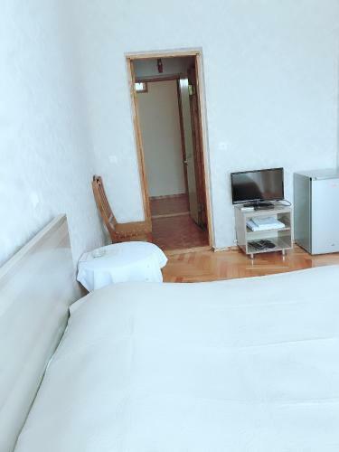 Oto Hotel