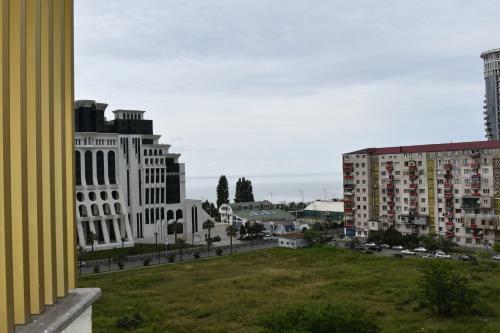 Orbi Plaza-mzia Apartments
