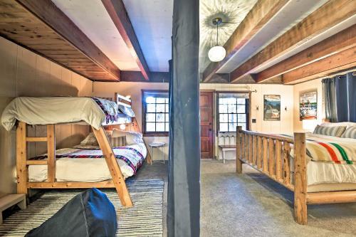 Chic Lake Arrowhead Cabin With Deck 2 Mi To Village