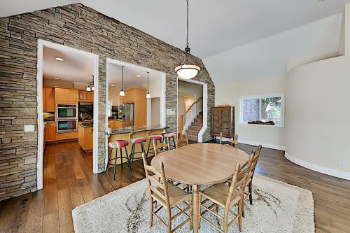 255squir Home