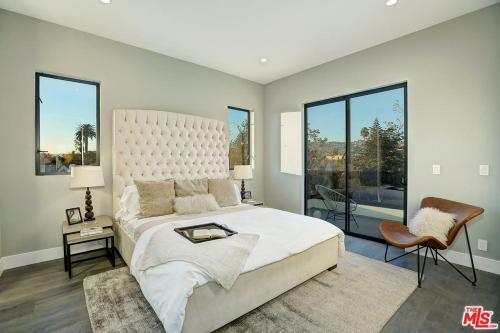 New Colgate Villa