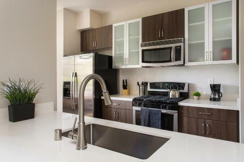 Apartamento Westwood Luxury Suites