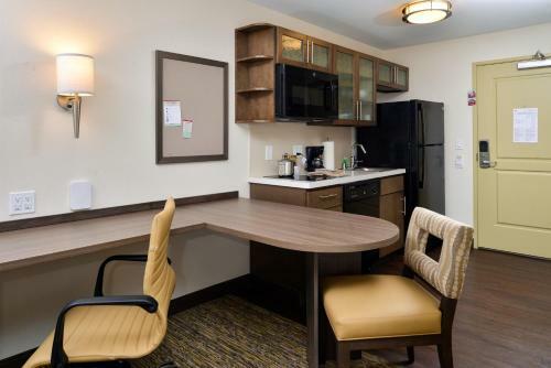 Candlewood Suites - Lodi, An Ihg Hotel