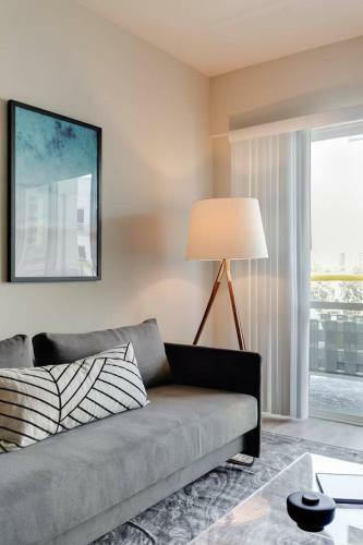 Apartamento Comfy Retreat Steps To The Beach! Pool Gym