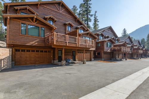 Mountainside 9