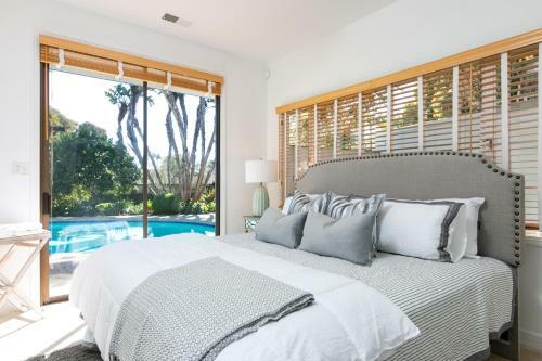 New Listing! Palatial Beachfront Estate With Casita Home