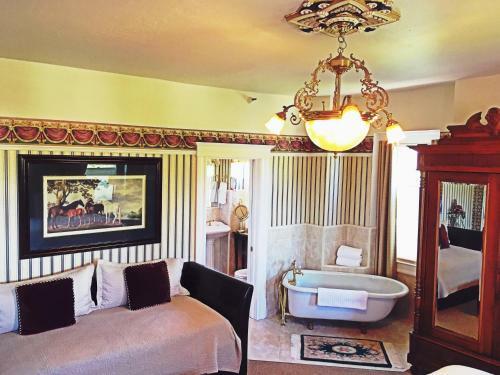Bed & Breakfast Churchill Manor