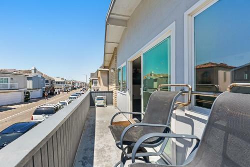 Upper Level Beach Retreat