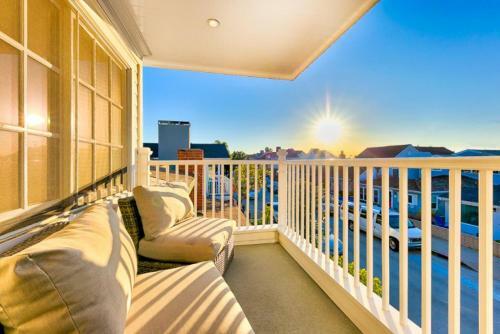 Nb-130 - Spacious Balboa Beauty