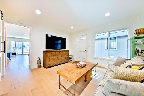 Nb-312a - Newport Beach Chic