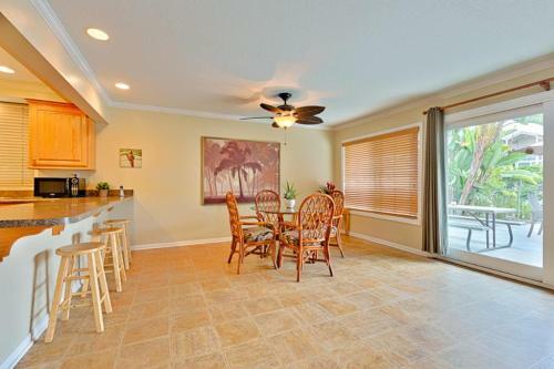 Nb-3800 Surf And Sand Beach Paradise