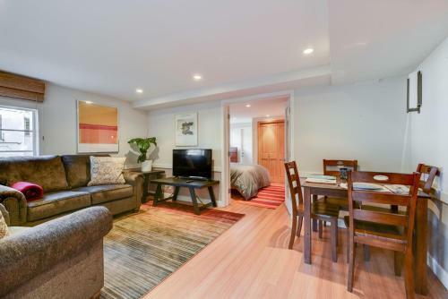 Apartamento Aesthetically Elegant Downstairs Unit In Oakland Apts