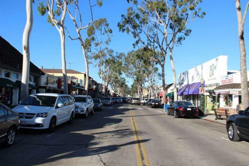1106 Park Avenue