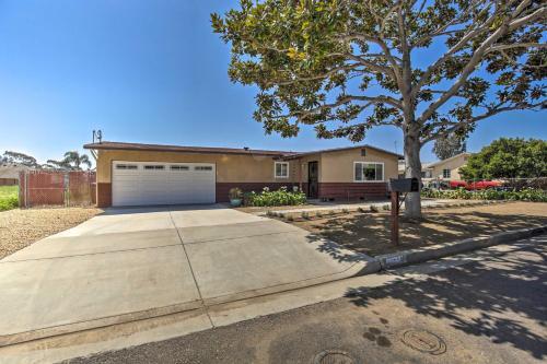 Oceanside Home With Yard Less Than 2 Miles To Beach And Pier!