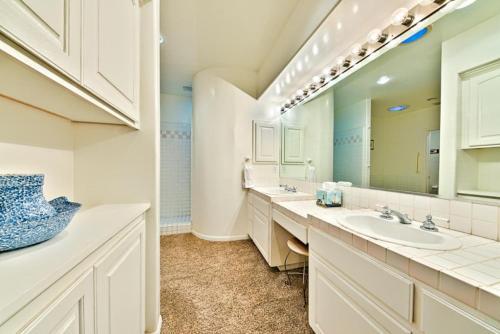 Os-608 - Family Strand Beach House Oceanside
