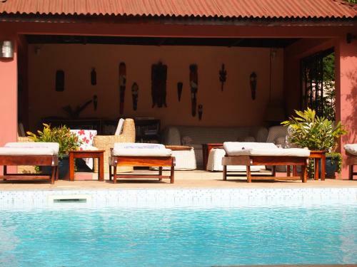 Hostal Hibiscus House Gambia