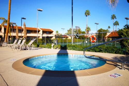 Midtown Mountain View Villa