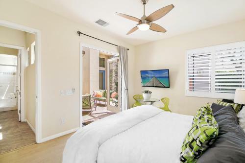 Casa Sonora Grande With Golf Course Views By Oranj Palm