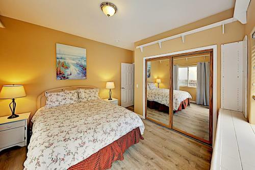 Apartamento Downtown Retreat - Patio With Grill - Walk Beach Duplex