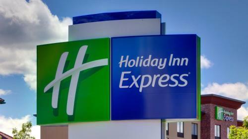 Holiday Inn Express & Suites - Redding, An Ihg Hotel