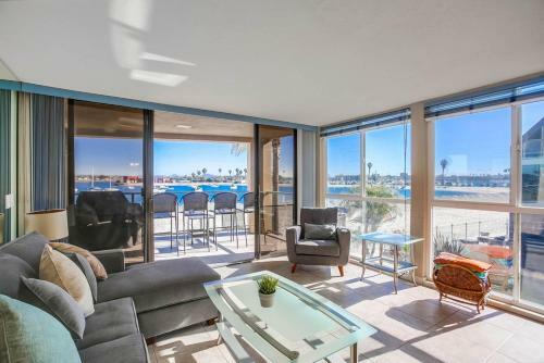2 Sidexside Townhomes, 4 Patios, Ac, Multi Level