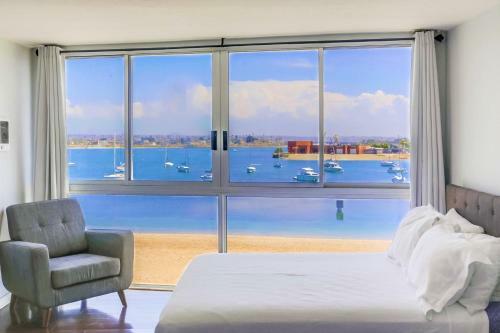 2 Sidexside Townhomes, 4 Patios, Ac, Multi Level