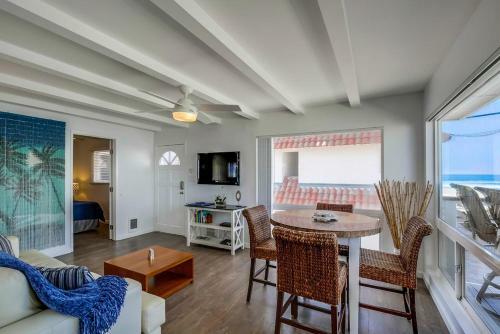 1 House To Beach, Ocean View Deck, Dog Ok