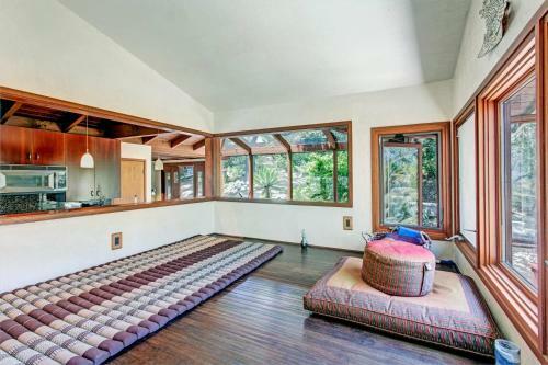 Del Mar Tree House - Views For Days, Perched Atop Del Mar! Home