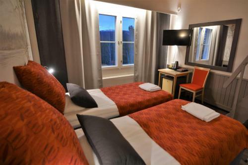 Hotel Yll�srinne