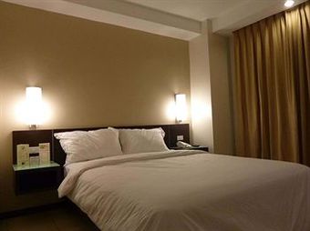 Hotel Circle Inn - Iloilo City Center