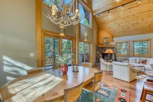 Meyer Mountain Home