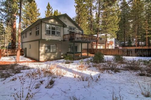 1144gb The Golden Bear Retreat Home