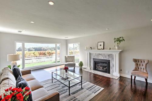 Beautiful Sonoma House With Patio And Vineyard Views!