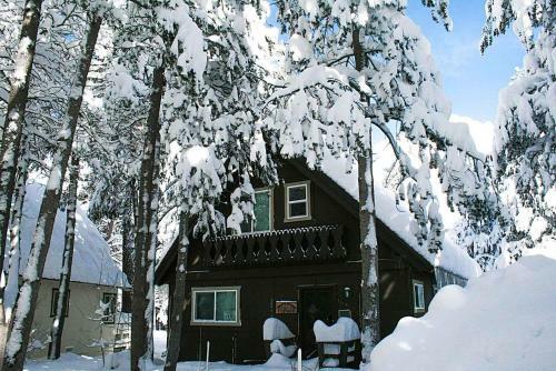 Woodys Retreat By Lake Tahoe Accommodations