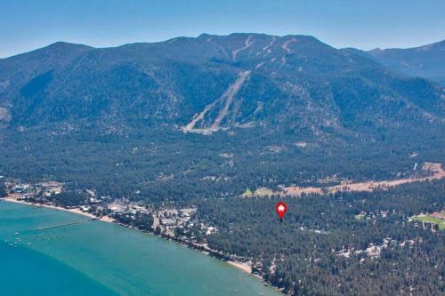 Breezy Pines Cabin By Lake Tahoe Accommodations