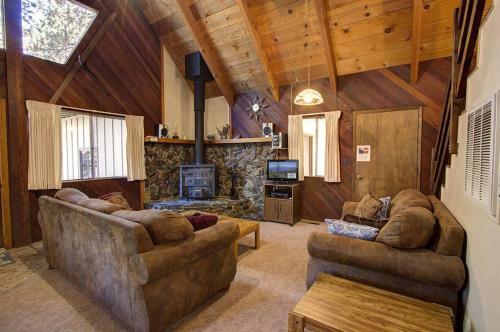 Dcs Cozy Cabin By Lake Tahoe Accommodations