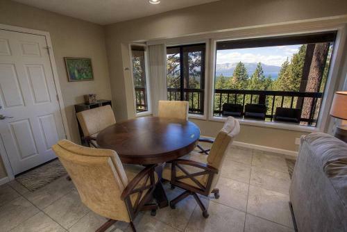 Tahoe Bonoff Venture By Lake Tahoe Accommodations