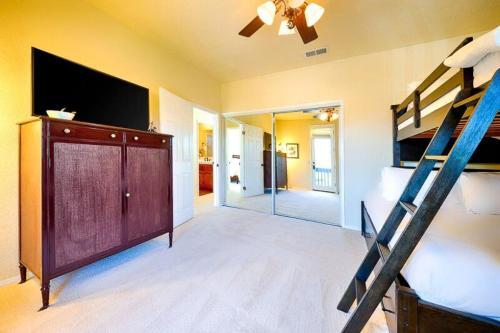 Tv-404 Endless Vineyard Views