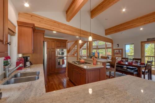 Northstar Conifer Luxury Home Home