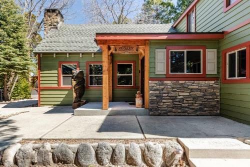 Lake Arrowhead Area Modern Cabin At Sugars Mountain Chalet