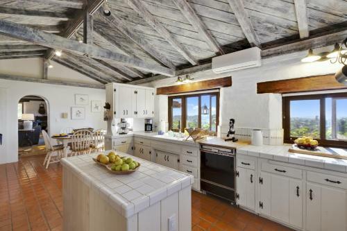 Vista Retreat