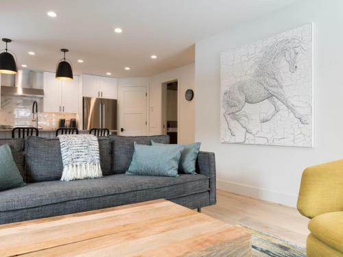 South Original Townhome Unit C Townhouse