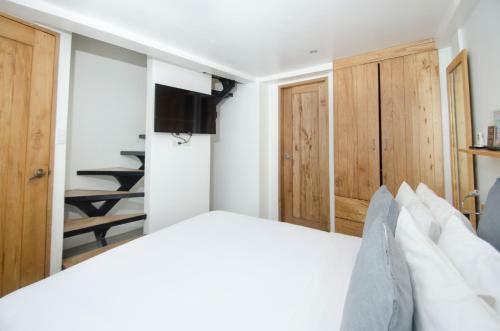 Zuzuni Boutique Hotel