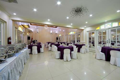 Fiesta Garden Hotel Resort And Spa