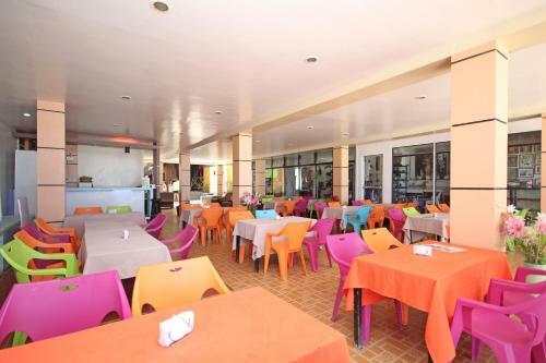 Hotel Bamboo Beach Resort & Restaurant