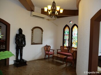 Lingganay Boracay Hotel Resort